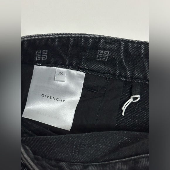 GIVENCHY MONOGRAM-PATTERN DENIM SKIRT SIZE 36 - Picture 10 of 11